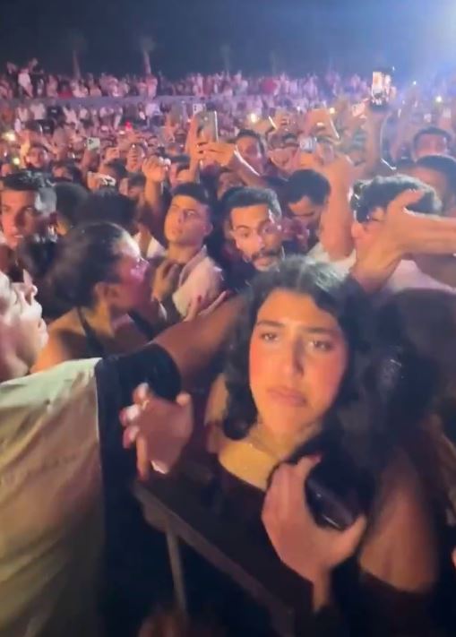 فتيات حفل محمد رمضان